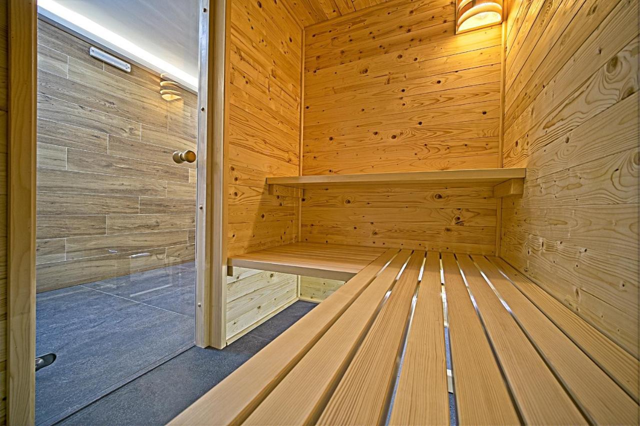 Villa Nesa - Beautiful Guest House At Continental Croatia With Outdoor Swimming Pool, Sauna And 3 Bedrooms Plaski Exterior photo
